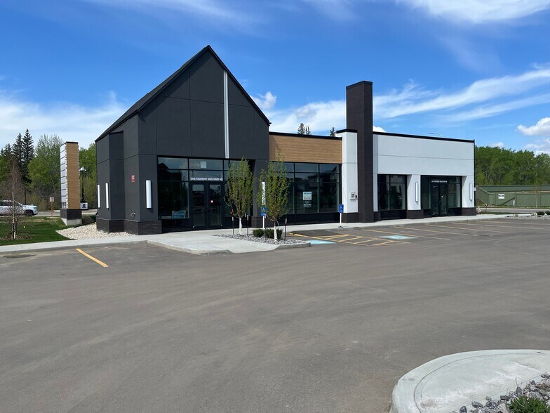 More Photos Of 5335-5397 Edgemont Blvd NW, Edmonton Storefront For Sale