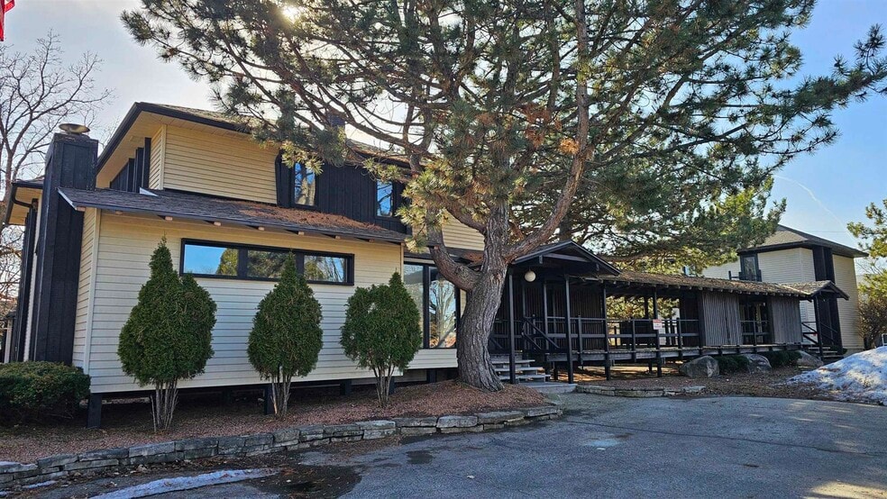 Primary Photo Of , Green Bay Office For Sale