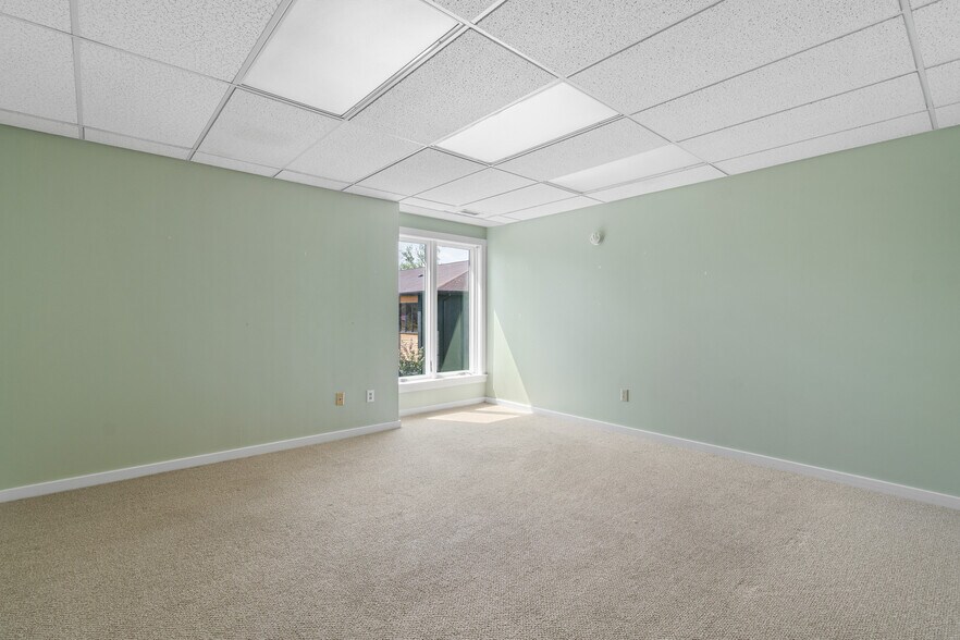 More Photos Of 3520 Snouffer Rd, Columbus Office For Sale