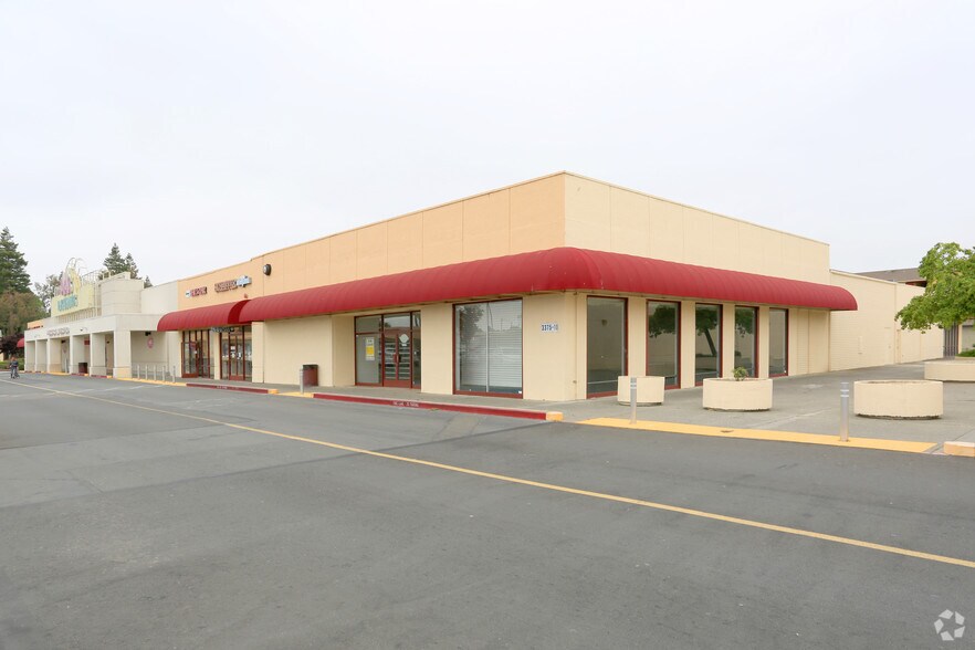 More Photos Of 3355-3375 Sonoma Blvd, Vallejo Freestanding For Lease