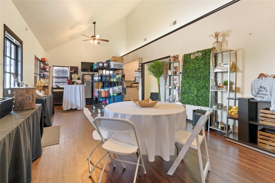 More Photos Of 5528 Fm 933, Whitney Office Residential For Sale