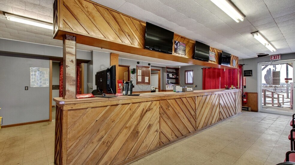 More Photos Of 1631 US Highway 8, Barron Auto Salvage Facility For Sale