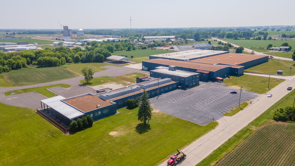 Primary Photo Of 505 Libby St, Waupun Manufacturing For Sale