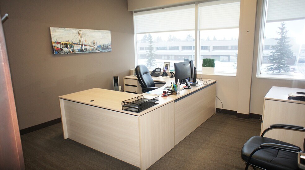 More Photos Of 9 Chippewa Rd, Sherwood Park Office For Lease