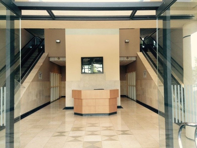 More Photos Of Huntington Dr @ Huntington Dr. & 5th Ave., Arcadia Unknown For Lease