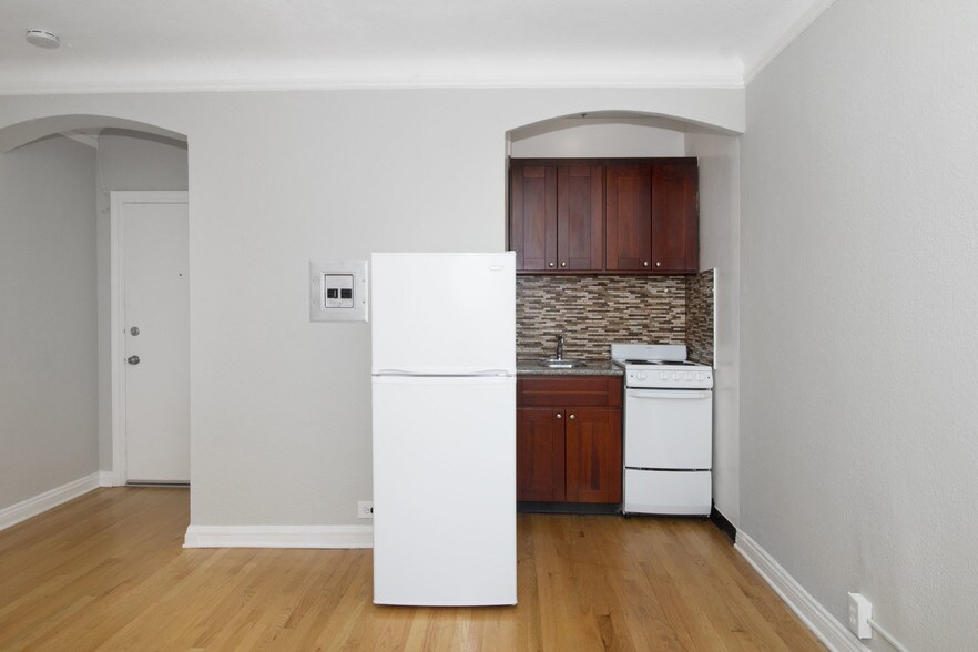 More Photos Of 270-272 Turk St, San Francisco Apartments For Sale