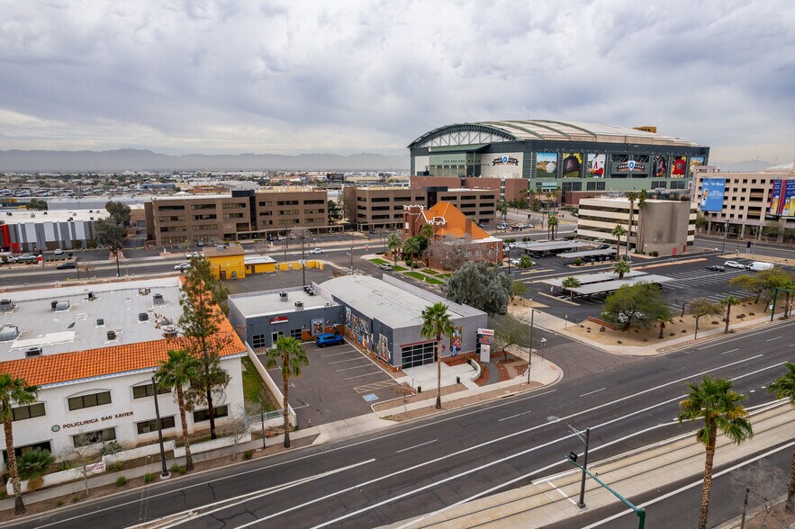 More Photos Of 801 E Washington St, Phoenix Office For Sale