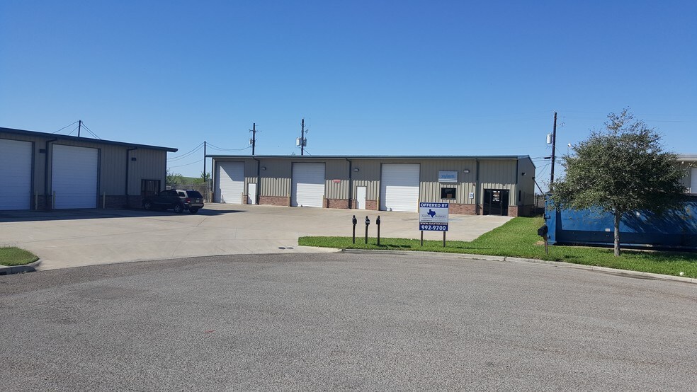 More Photos Of 1959 Saratoga Blvd, Corpus Christi Warehouse For Lease