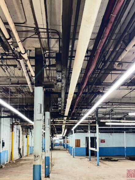 More Photos Of 730 Windham Rd, Windham Manufacturing For Sale