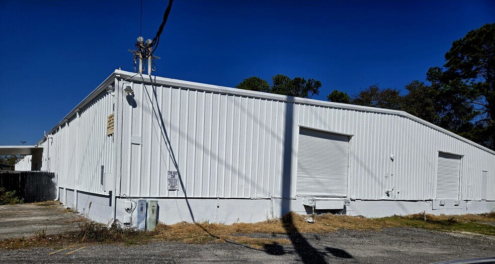 More Photos Of 479 Zoo Pky, Jacksonville Warehouse For Sale