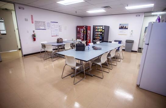 More Photos Of 7101 Hollister St, Houston Research And Development For Sale