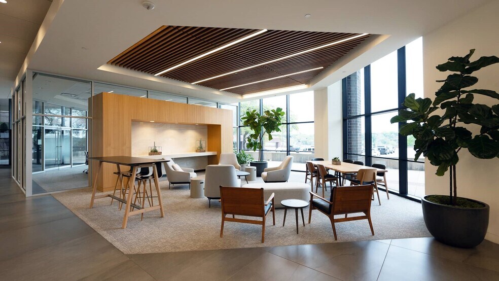 More Photos Of 1250 S Capital of Texas Hwy, West Lake Hills Office For Lease