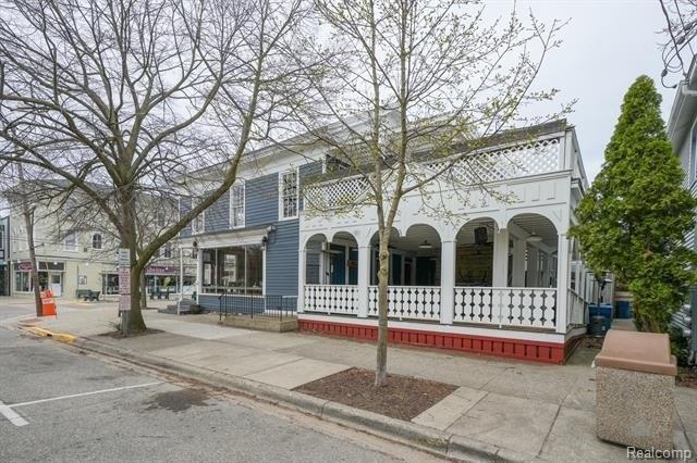 More Photos Of 202 Butler St, Saugatuck Restaurant For Sale