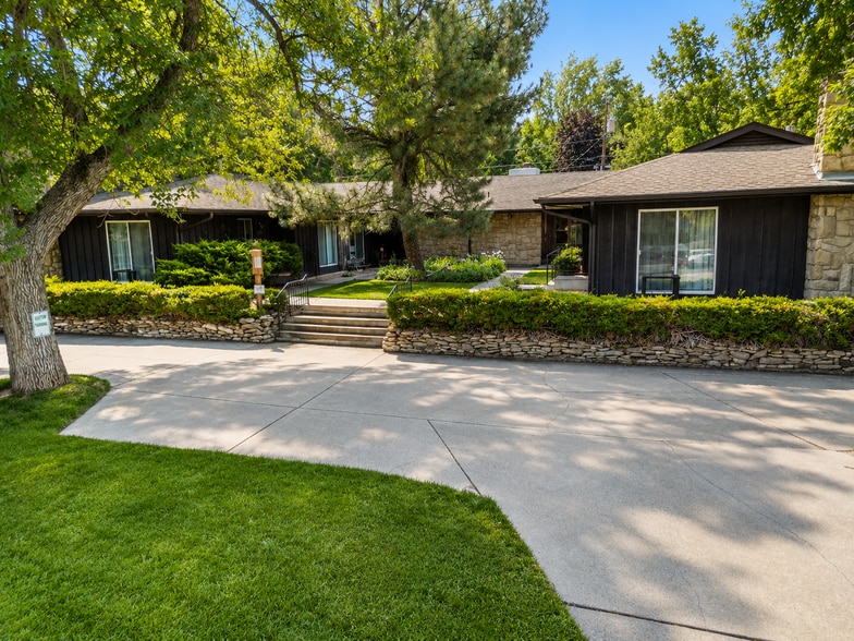 More Photos Of 1229 Poly Dr, Billings Apartments For Sale