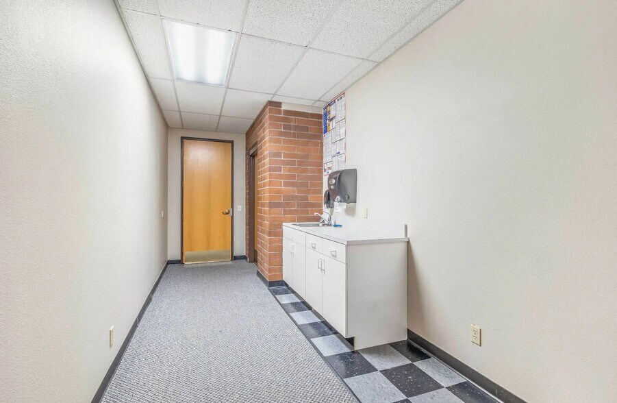 More Photos Of 3160 W Elder St, Boise Office For Lease