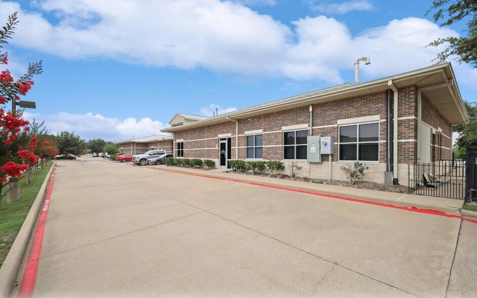More Photos Of 2698 N Galloway Ave, Mesquite Medical For Lease