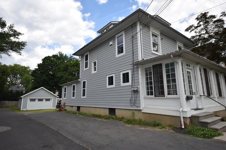 More Photos Of 309 White Horse Pike, Haddon Heights Office For Sale