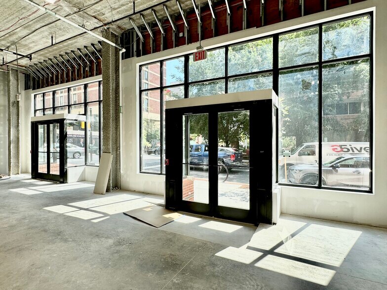 More Photos Of 1 W Chestnut St, Lancaster Apartments For Lease