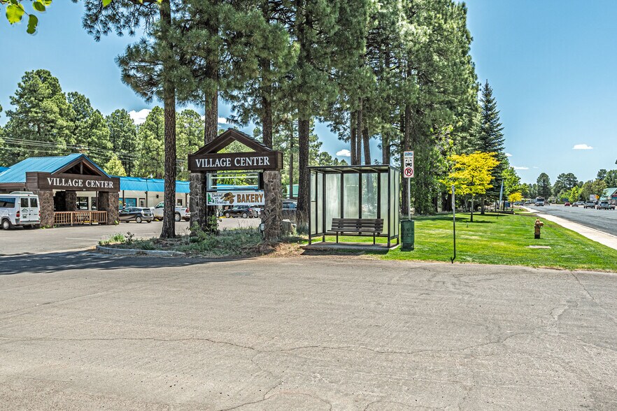 Primary Photo Of 674 E White Mountain Blvd, Pinetop Storefront Retail Office For Lease