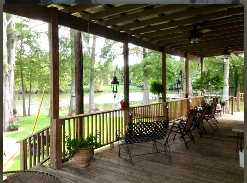 More Photos Of 1424 Fisherman Dr, Ferriday Hotel For Sale
