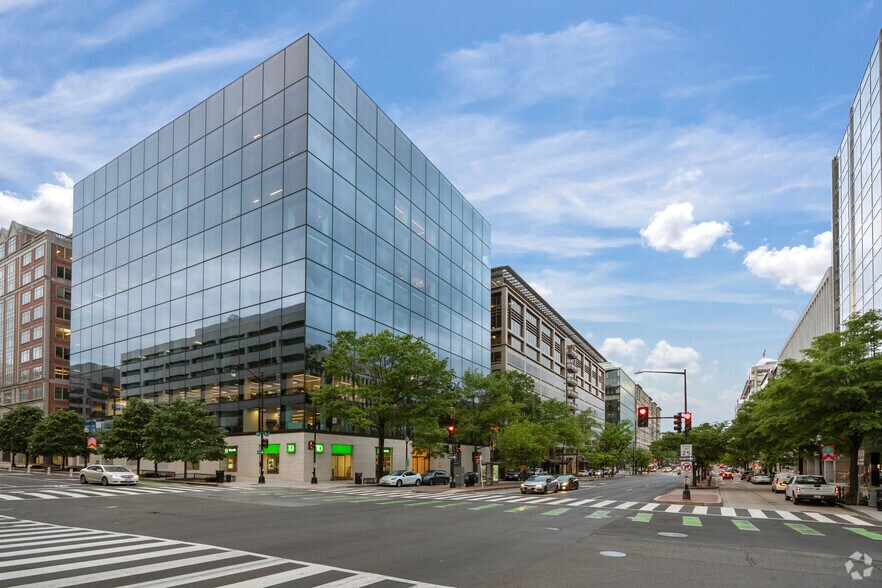 More Photos Of 2020 K St NW, Washington Office For Lease