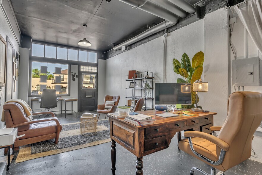 More Photos Of 84 Highway 105, Palmer Lake Storefront Retail Residential For Sale