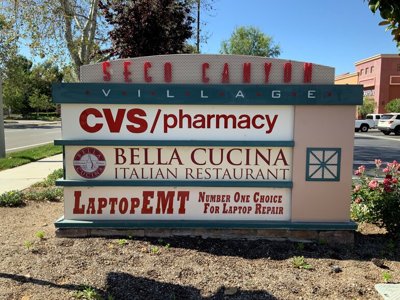 More Photos Of 27983 Seco Canyon Rd, Santa Clarita Unknown For Lease