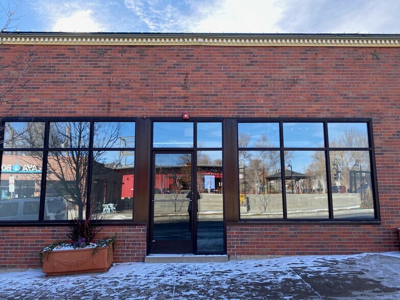 More Photos Of 5846 W 25th Ave, Edgewater Storefront For Lease