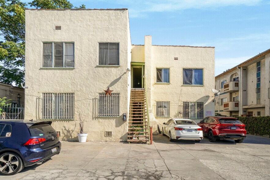 More Photos Of 4038 Marathon St, Los Angeles Apartments For Sale