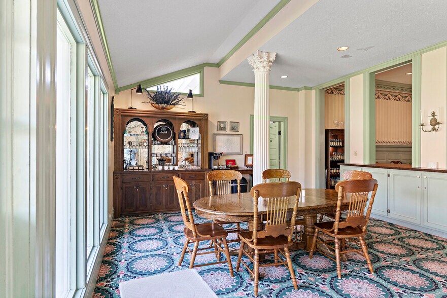 More Photos Of 426 W Church St, Swainsboro Hospitality For Sale