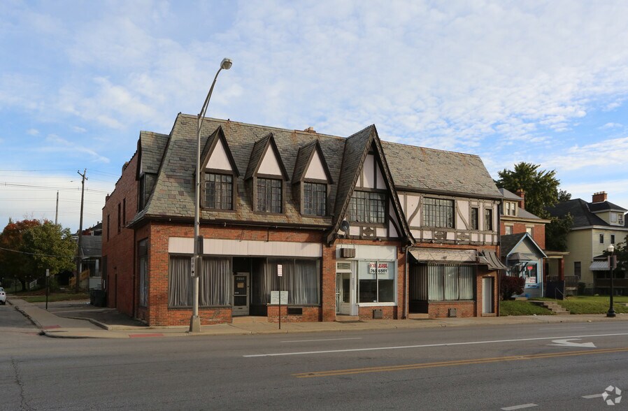 Primary Photo Of 2654-2660 W Broad St, Columbus Storefront Retail Residential For Sale