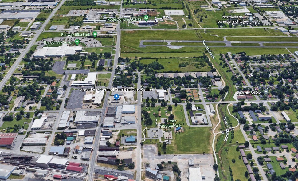 More Photos Of 601-605 E Emma Ave, Springdale Convenience Store For Sale