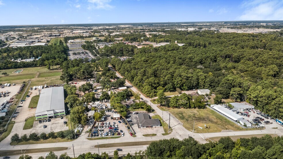 More Photos Of 20103 Aldine Westfield Rd, Humble Office For Sale