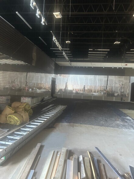 More Photos Of 3510 Mall Blvd, Duluth Freestanding For Lease