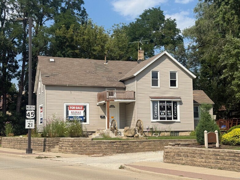 More Photos Of 231 N Milwaukee Ave, Wheeling Freestanding For Sale