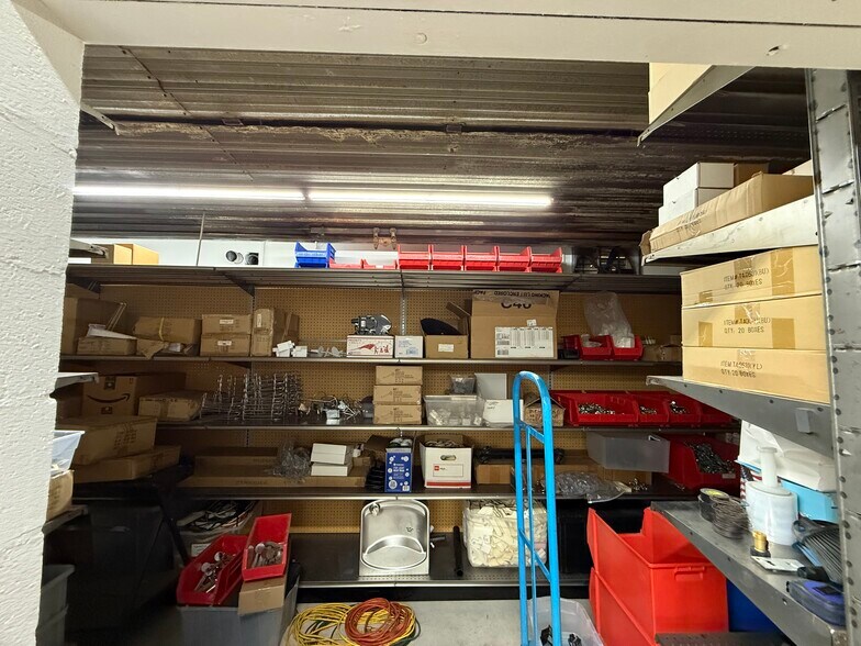 More Photos Of 1501 W Main St, Oklahoma City Industrial For Sale