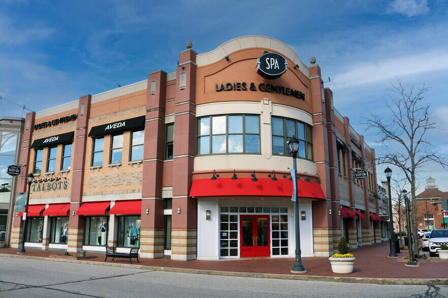 More Photos Of 24149-25389 Cedar Rd, Lyndhurst Unknown For Lease