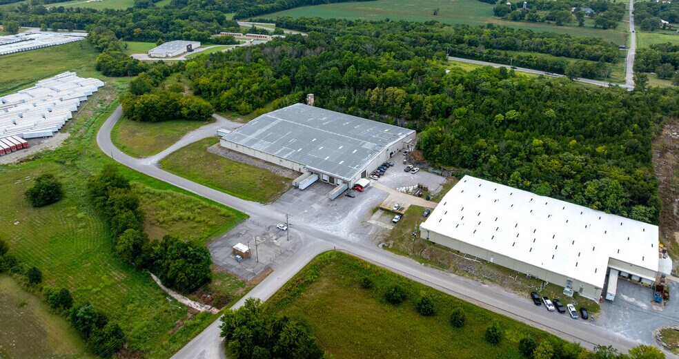More Photos Of 112 Tennessee Blvd, Watertown Manufacturing For Sale