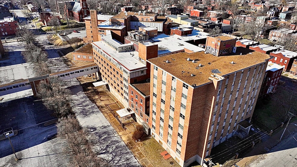 More Photos Of 3535 S Jefferson Ave, Saint Louis Healthcare For Sale