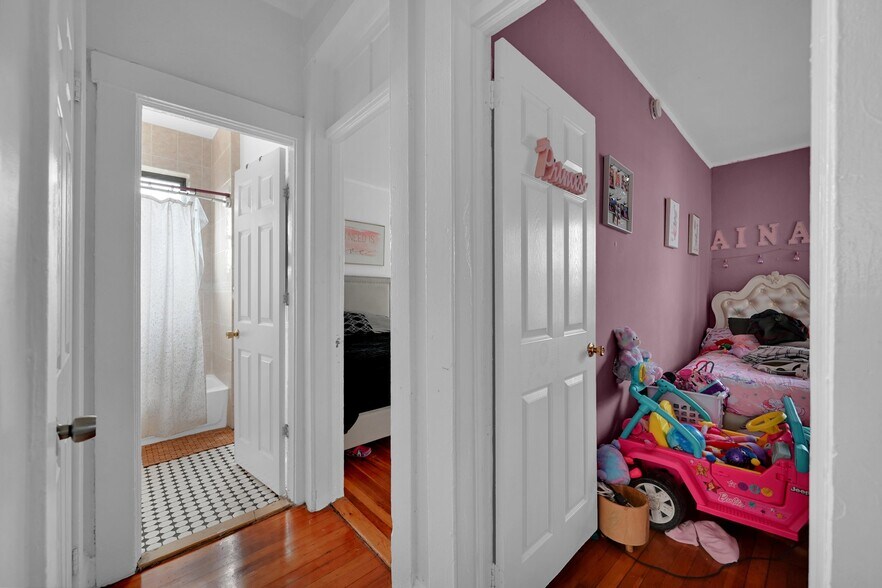 More Photos Of 737 Warburton Ave, Yonkers Apartments For Sale