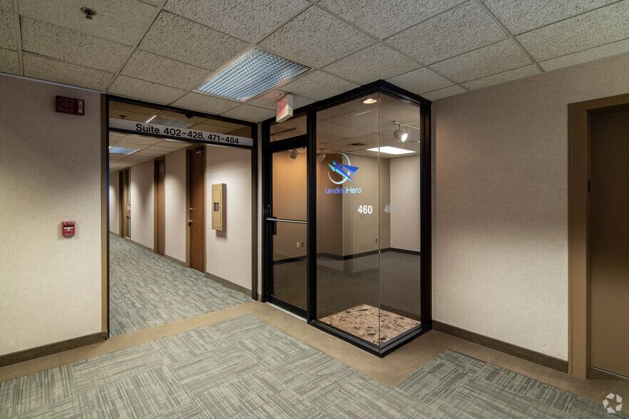 More Photos Of 30100 Telegraph Rd, Bingham Farms Office For Lease