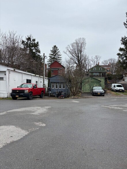 More Photos Of Canal Street, Schuylerville Manufactured Housing Mobile Home Park For Sale