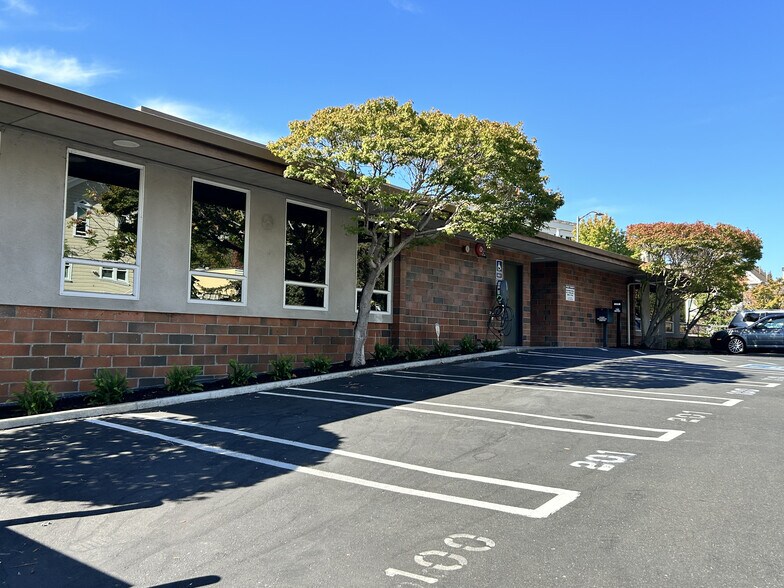 More Photos Of 900 5th Ave, San Rafael Office For Lease