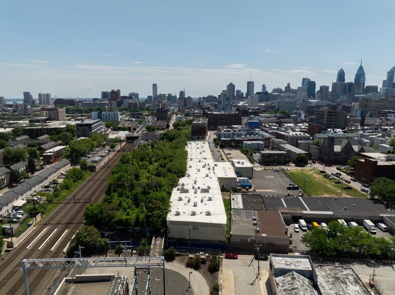 More Photos Of 913-929 Wallace St, Philadelphia Distribution For Lease