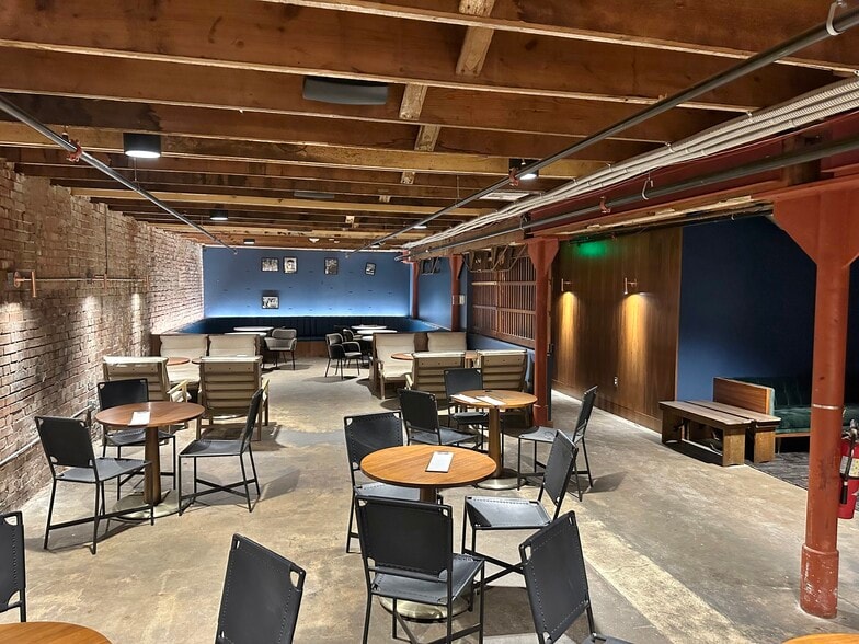 More Photos Of 121 E Sheridan Ave, Oklahoma City Restaurant For Lease