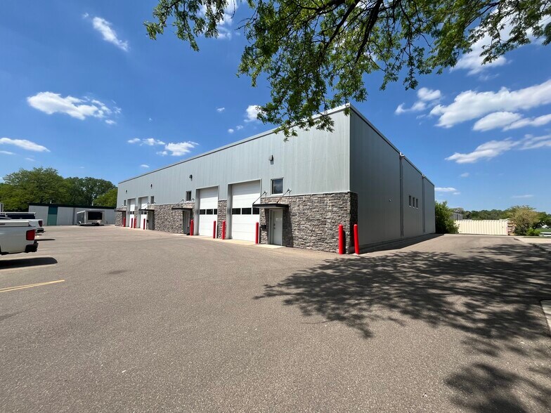 Primary Photo Of 2851 S Anthony Ln, Minneapolis Warehouse For Lease
