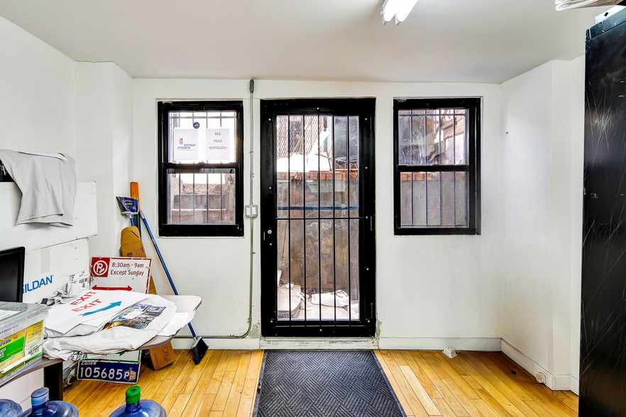 More Photos Of 249 E Houston St, New York Apartments For Lease