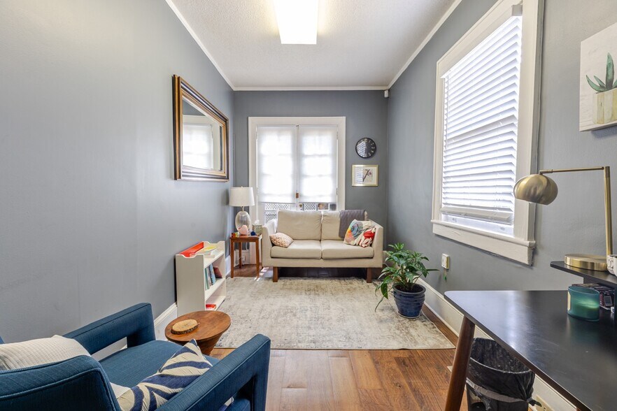 More Photos Of 2036 E 7th St, Charlotte Loft Creative Space For Sale