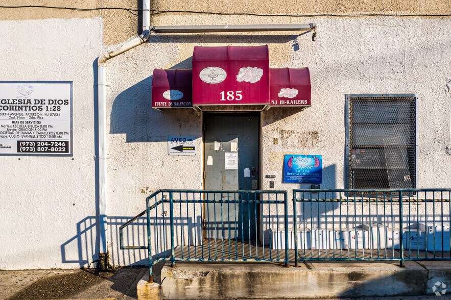 More Photos Of 185 6th Ave, Paterson Light Manufacturing For Sale