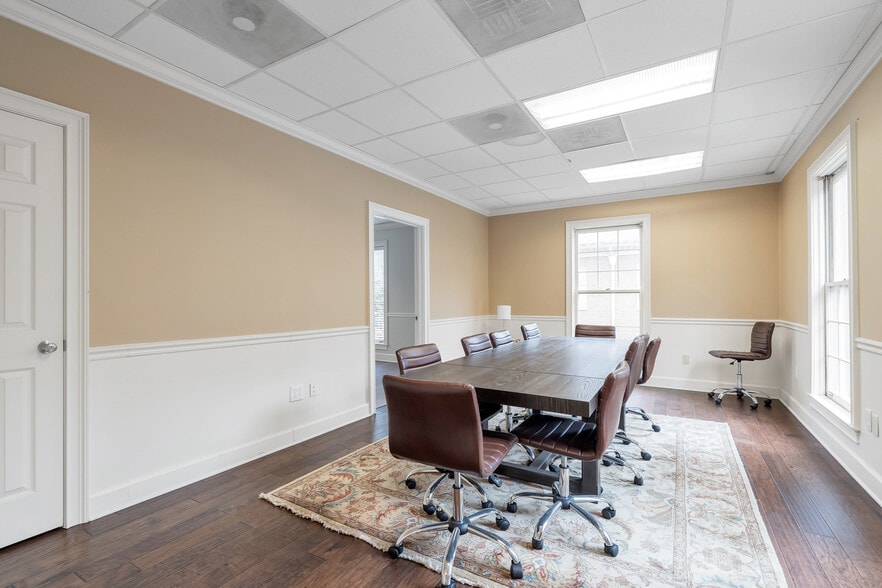 More Photos Of 7000 Peachtree Dunwoody Rd NE, Atlanta Office For Lease
